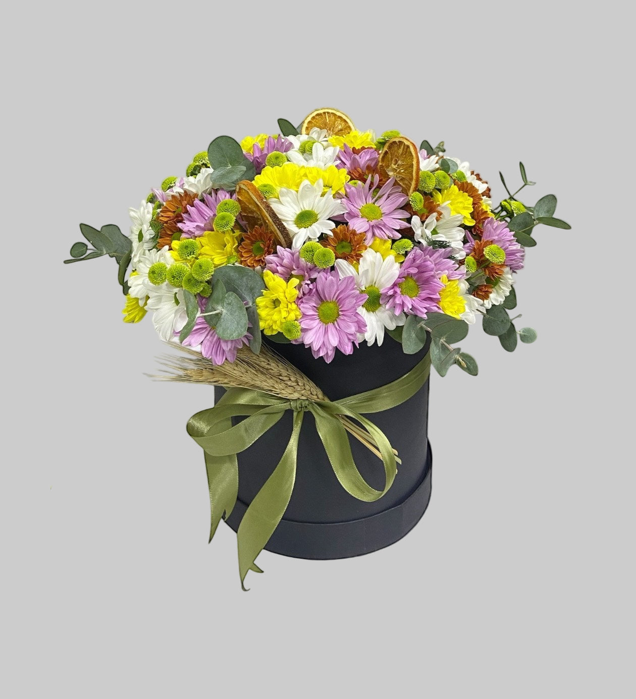 RENKLİ MEVSİM ÇİÇEĞİ KUTU ARANJMAN